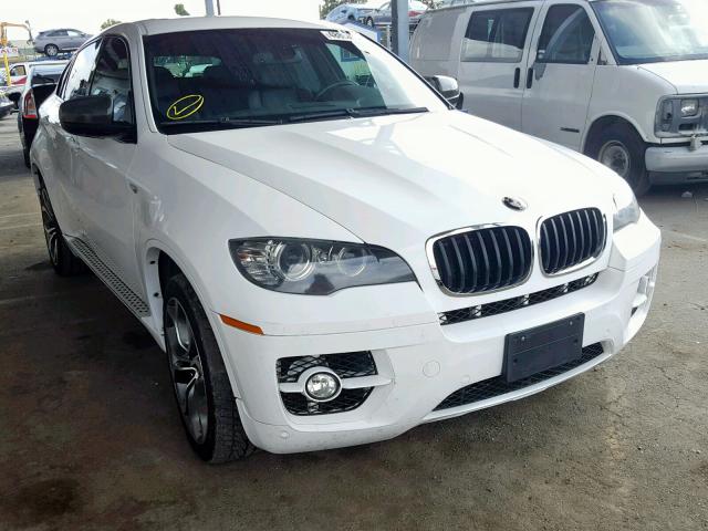 5UXFG8C56BLZ96982 - 2011 BMW X6 XDRIVE5 WHITE photo 1