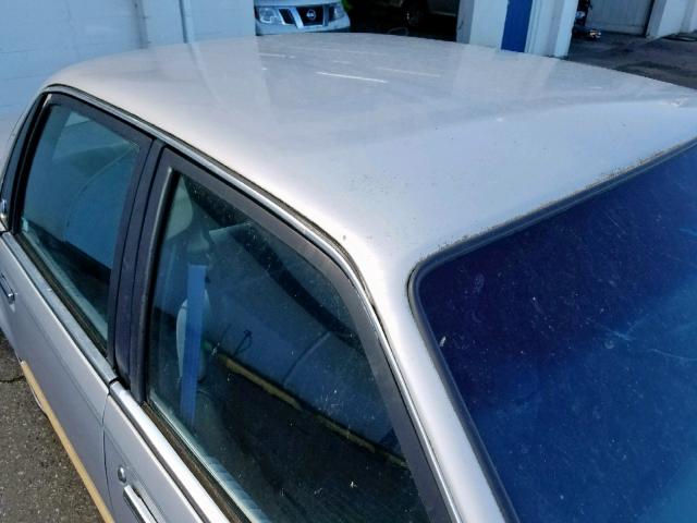 1G4AG55N0P6493490 - 1993 BUICK CENTURY SP BLUE photo 9