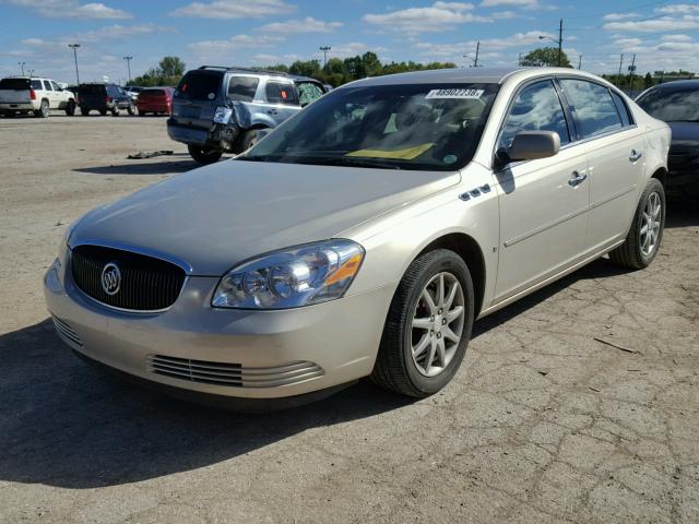 1G4HD57287U189877 - 2007 BUICK LUCERNE TAN photo 2