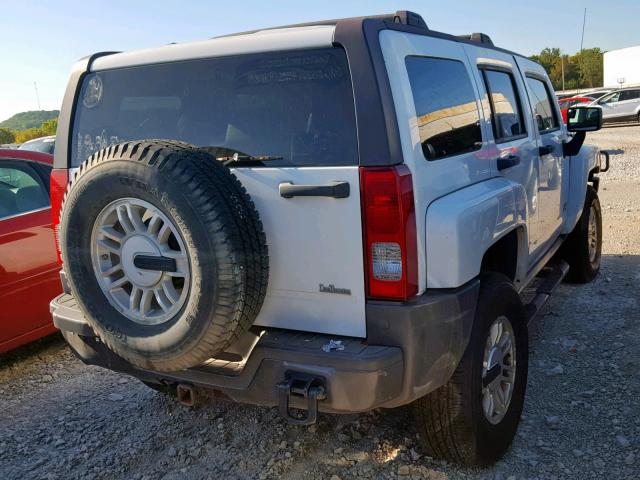 5GTDN136568101661 - 2006 HUMMER H3 WHITE photo 4