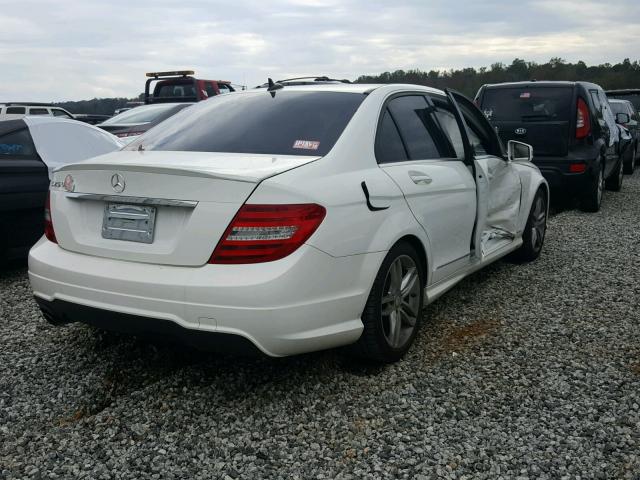 WDDGF4HB3DR297234 - 2013 MERCEDES-BENZ C 250 WHITE photo 4