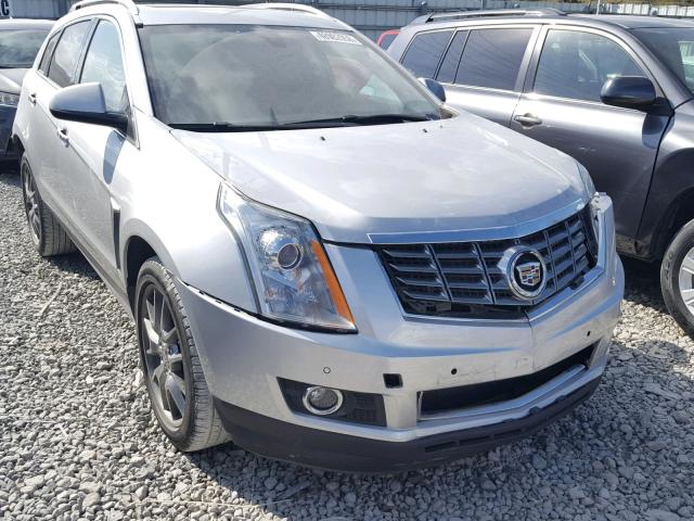 3GYFNCE3XGS566440 - 2016 CADILLAC SRX PERFOR SILVER photo 1