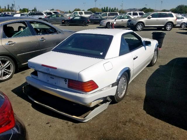 WDBFA66E0NF037694 - 1992 MERCEDES-BENZ 500 SL WHITE photo 4