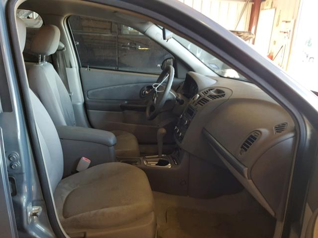 1G1ZS58N78F114660 - 2008 CHEVROLET MALIBU LS 银色 照片 5