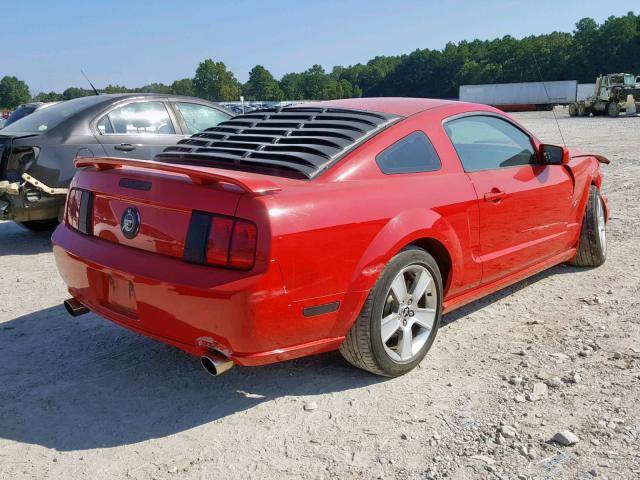 1ZVFT82H075258810 - 2007 FORD MUSTANG GT RED photo 4