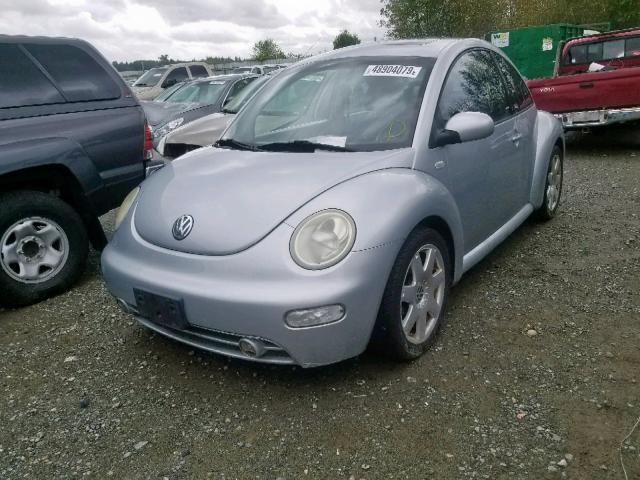 3VWDD21C52M406993 - 2002 VOLKSWAGEN NEW BEETLE Gümüş foto 2