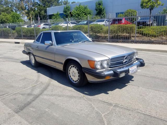 WDBBA48D3JA076486 - 1988 MERCEDES-BENZ 560 SL GOLD photo 3