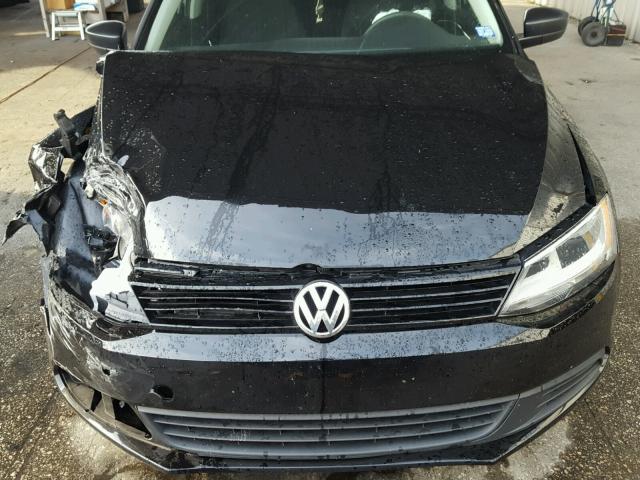 3VW2K7AJ9EM423163 - 2014 VOLKSWAGEN JETTA BASE 黑色 照片 7