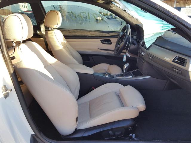 WBAKG1C57CE839973 - 2012 BMW 335 I SULE WHITE photo 5