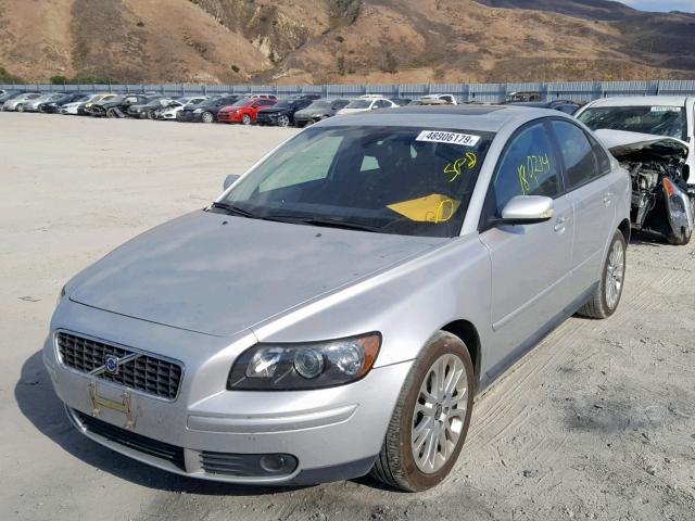 YV1MS390562182950 - 2006 VOLVO S40 2.4I SILVER photo 2