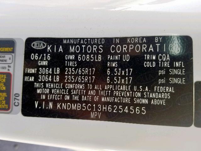 KNDMB5C13H6254565 - 2017 KIA SEDONA LX WHITE photo 10