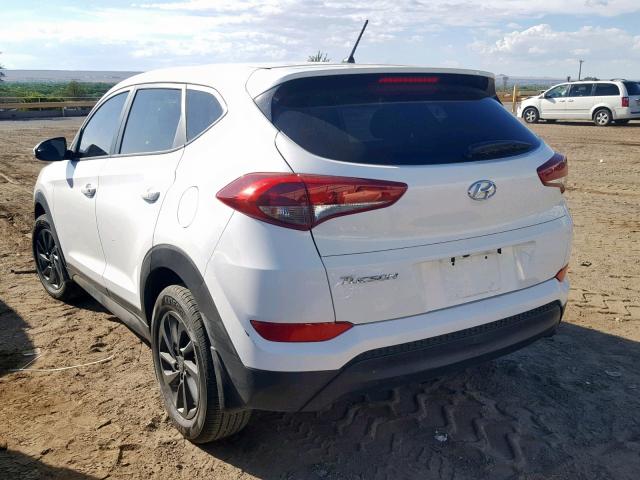 KM8J23A49JU801517 - 2018 HYUNDAI TUCSON SE WHITE photo 3