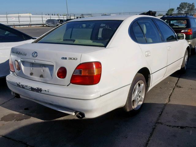 JT8BD68S8W0042459 - 1998 LEXUS GS 300 WHITE photo 4