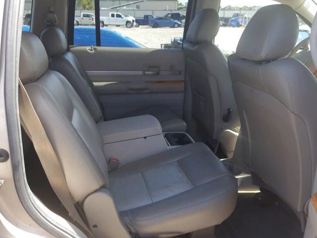 1A8HX58N88F146823 - 2008 CHRYSLER ASPEN LIMI TAN photo 6