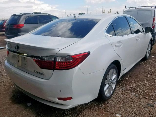 JTHBW1GG9D2028078 - 2013 LEXUS ES 300H WHITE photo 4