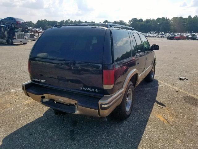 1GNCS13W6X2247672 - 1999 CHEVROLET BLAZER BLACK photo 4