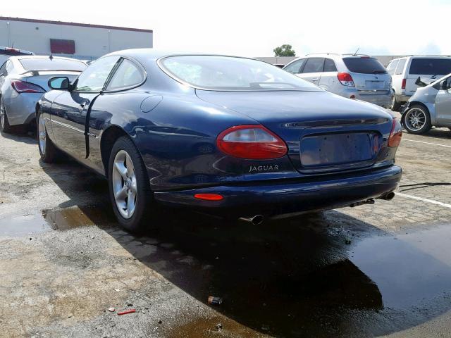 SAJJA41C7YNA04664 - 2000 JAGUAR XK8 BLUE photo 3