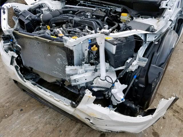 JF2SKACC3KH465232 - 2019 SUBARU FORESTER WHITE photo 9