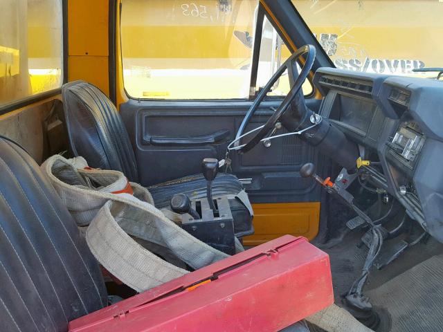 1FDPK87U2FVA60305 - 1985 FORD F8000 YELLOW photo 5