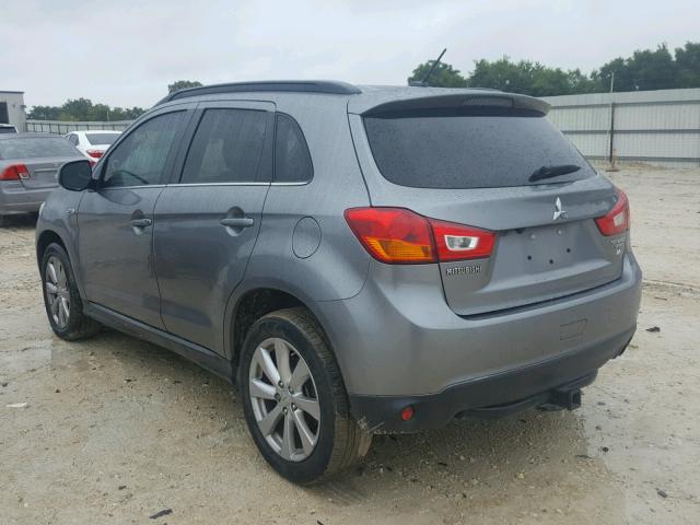 4A4AP4AW3FE051054 - 2015 MITSUBISHI OUTLANDER GRAY photo 3