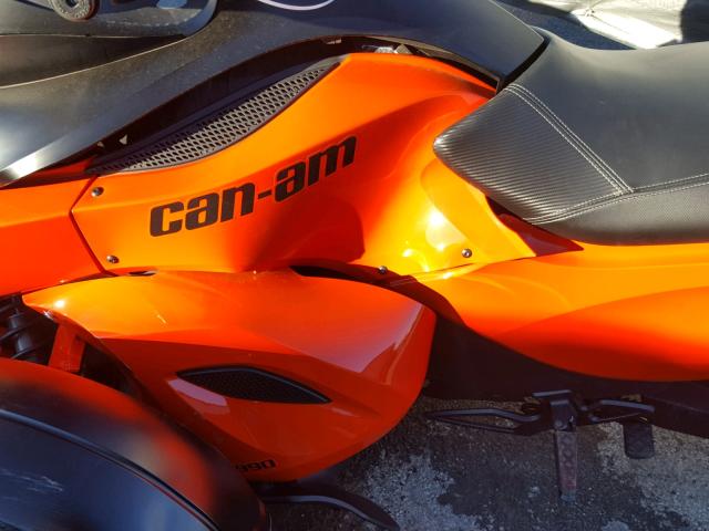 2BXJAHA18CV001017 - 2012 CAN-AM SPYDER ROA ORANGE photo 7