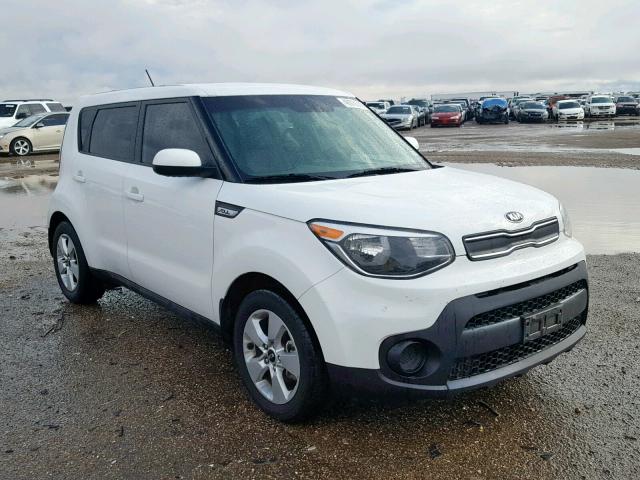 KNDJN2A25H7438842 - 2017 KIA SOUL WHITE photo 1