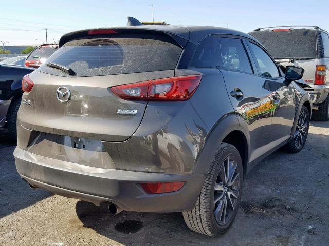 JM1DKDC7XJ0319211 - 2018 MAZDA CX-3 TOURI GRAY photo 4