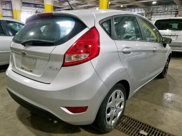 3FADP4TJ5DM111399 - 2013 FORD FIESTA S SILVER photo 4