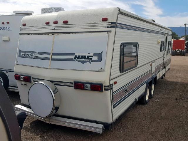 1KB181K25UW002221 - 1988 HOLI CAMPER WHITE photo 4