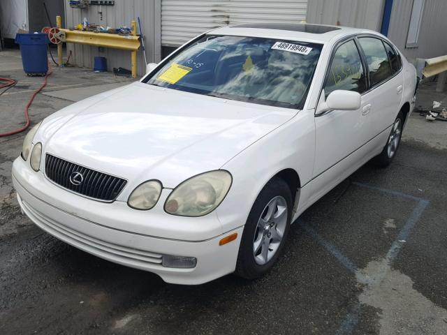 JT8BD69S120168283 - 2002 LEXUS GS 300 WHITE photo 2