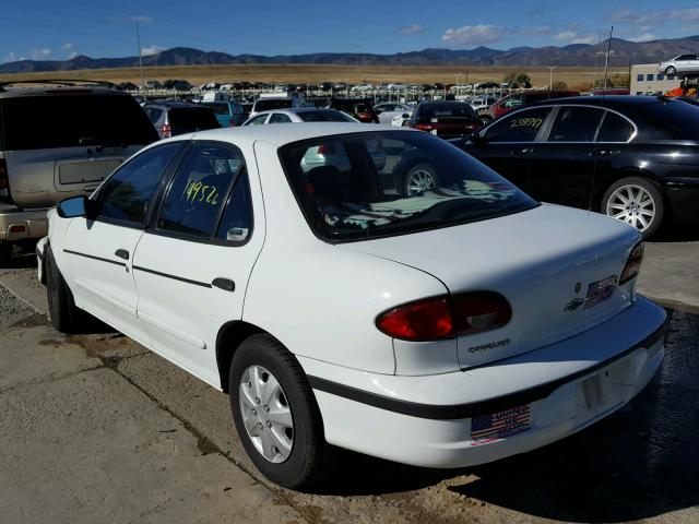 1G1JC524X17117370 - 2001 CHEVROLET CAVALIER B WHITE photo 3