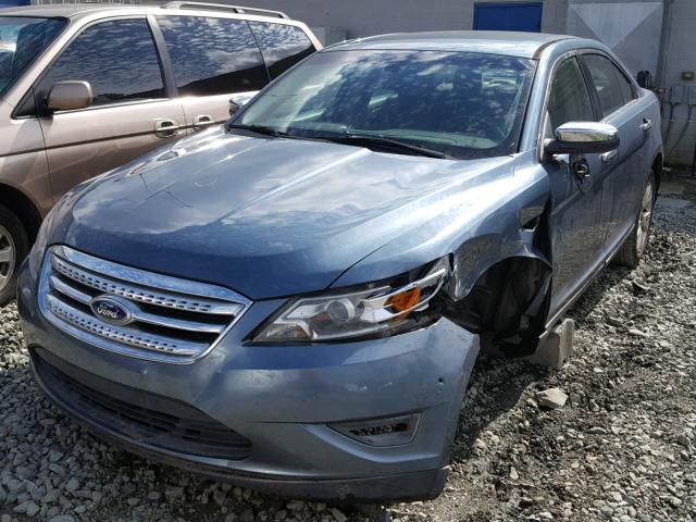 1FAHP2EW8AG157393 - 2010 FORD TAURUS SEL BLUE photo 2