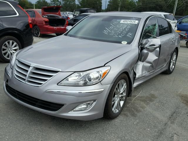 KMHGC4DD8DU233662 - 2013 HYUNDAI GENESIS 3. SILVER photo 2