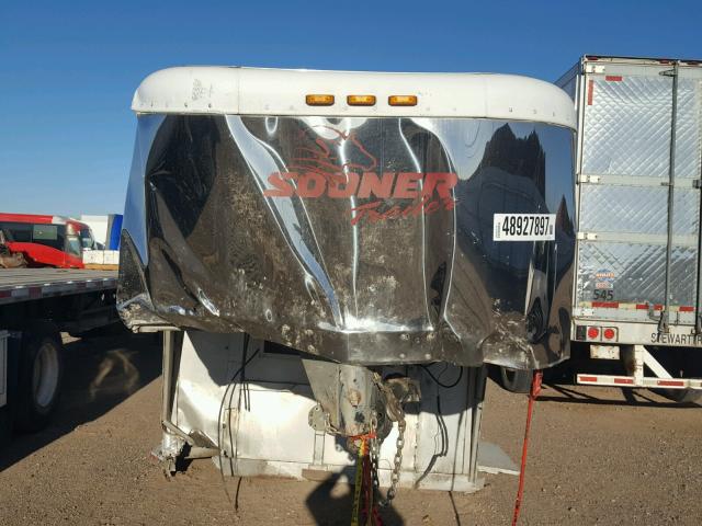 48HSA412041000833 - 2004 SOON TRAILER WHITE photo 7