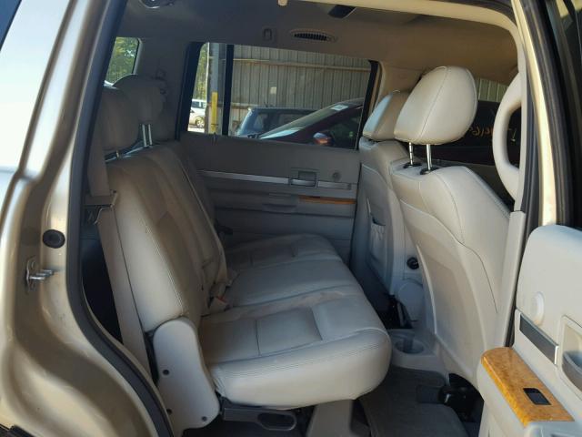1A8HX58298F150661 - 2008 CHRYSLER ASPEN LIMI 棕色 照片 6