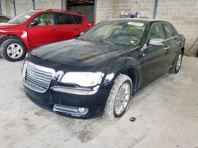 2C3CCACG9CH113212 - 2012 CHRYSLER 300 LIMITE BLACK photo 2