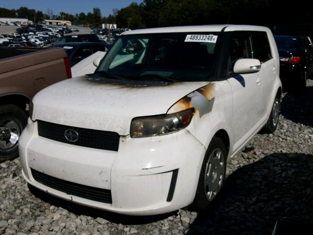 JTLZE4FE8A1103217 - 2010 TOYOTA SCION XB WHITE photo 2