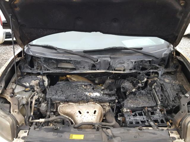 JTLZE4FE8A1103217 - 2010 TOYOTA SCION XB WHITE photo 7