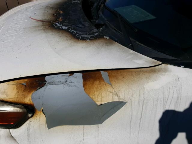 JTLZE4FE8A1103217 - 2010 TOYOTA SCION XB WHITE photo 9