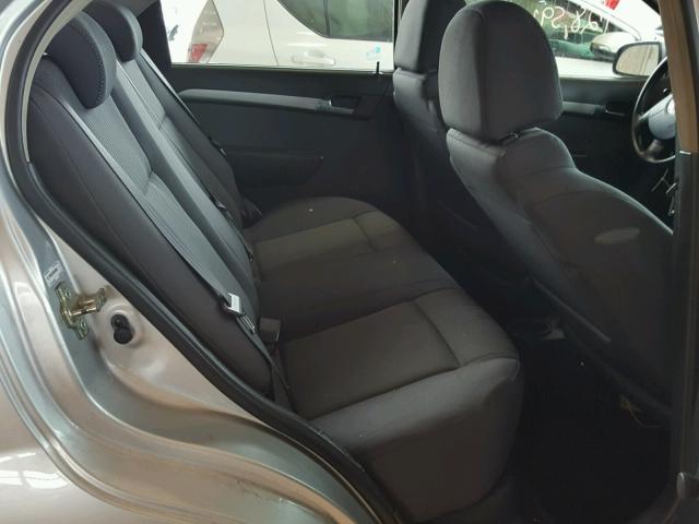 KL1TD56E69B608969 - 2009 CHEVROLET AVEO LS SILVER photo 6