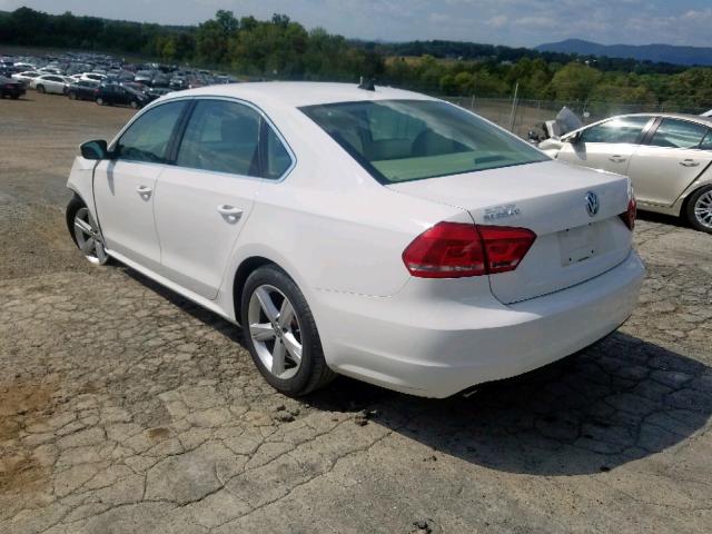 1VWBP7A35CC078067 - 2012 VOLKSWAGEN PASSAT SE WHITE photo 3