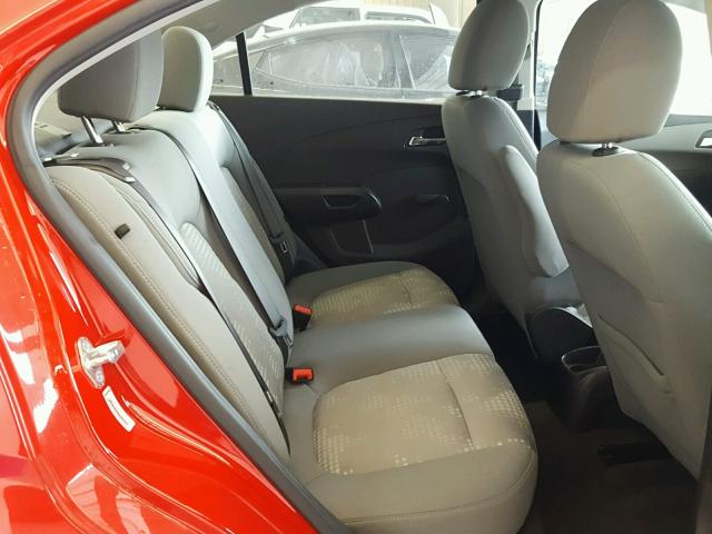 1G1JA5SH8D4141424 - 2013 CHEVROLET SONIC LS 红色 照片 6