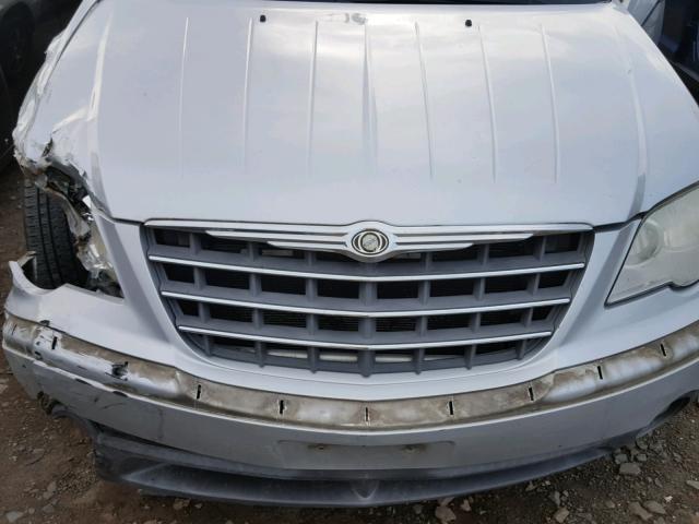 2A8GF68X67R327464 - 2007 CHRYSLER PACIFICA T SILVER photo 7