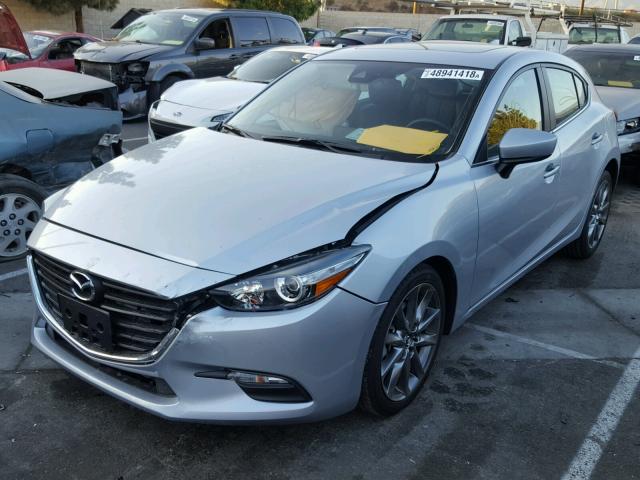 3MZBN1L39JM214325 - 2018 MAZDA 3 TOURING SILVER photo 2