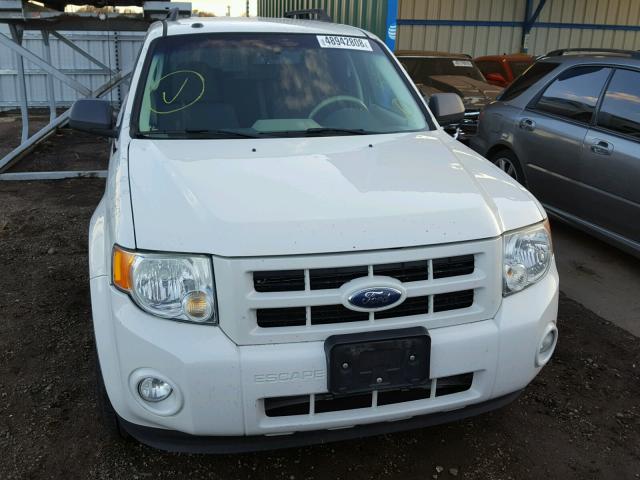 1FMCU59369KA69798 - 2009 FORD ESCAPE HYB CREAM photo 9