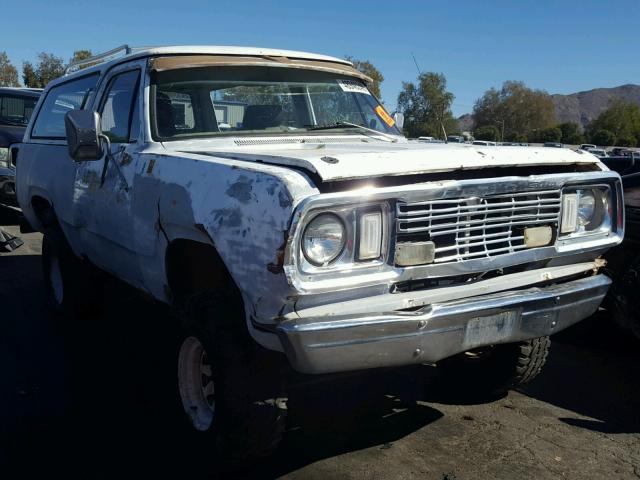 A10BE5X128334 - 1975 DODGE RAMCHARGER GRAY photo 1