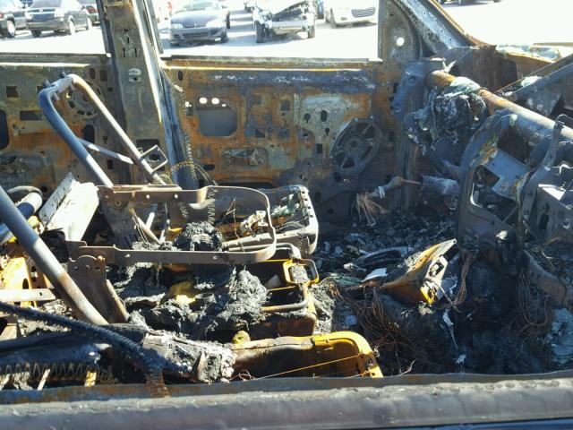 3D7KU28C64G209337 - 2004 DODGE RAM 2500 S შავი ფოტო 5