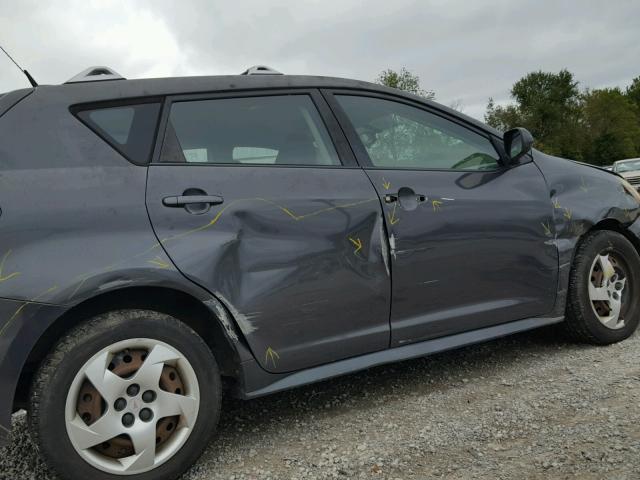 5Y2SP67859Z448388 - 2009 PONTIAC VIBE GRAY photo 9