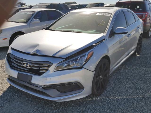 5NPE34AF5GH431891 - 2016 HYUNDAI SONATA SPO SILVER photo 2