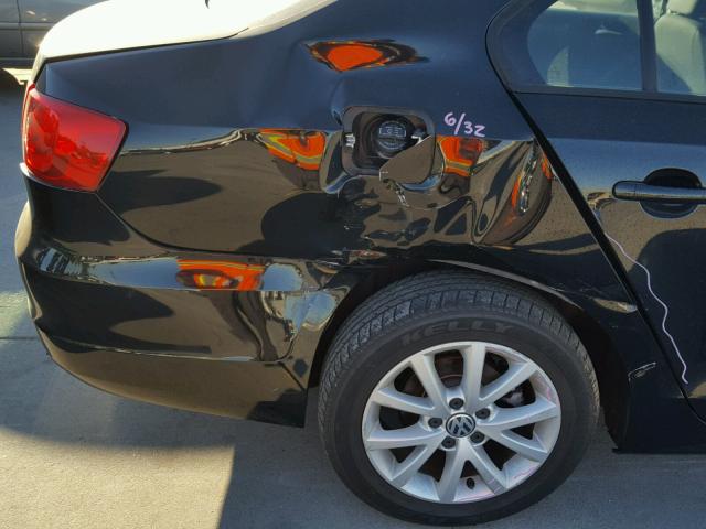 3VW2K7AJ1DM413502 - 2013 VOLKSWAGEN JETTA BASE შავი ფოტო 9